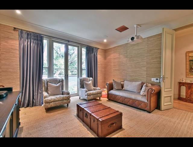 4 BEDROOM HOUSE FOR SALE IN HYDE PARK